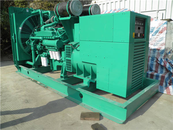 建湖发电机租赁-厂家给大家介绍发电机失磁现象