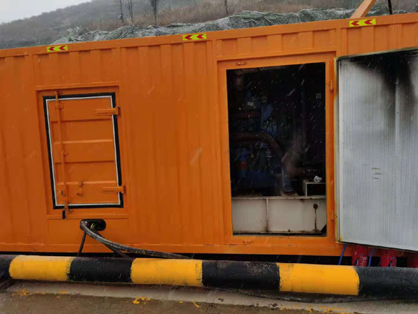 建湖出租发电机-船用柴油发电机的工作原理是怎么样的?
