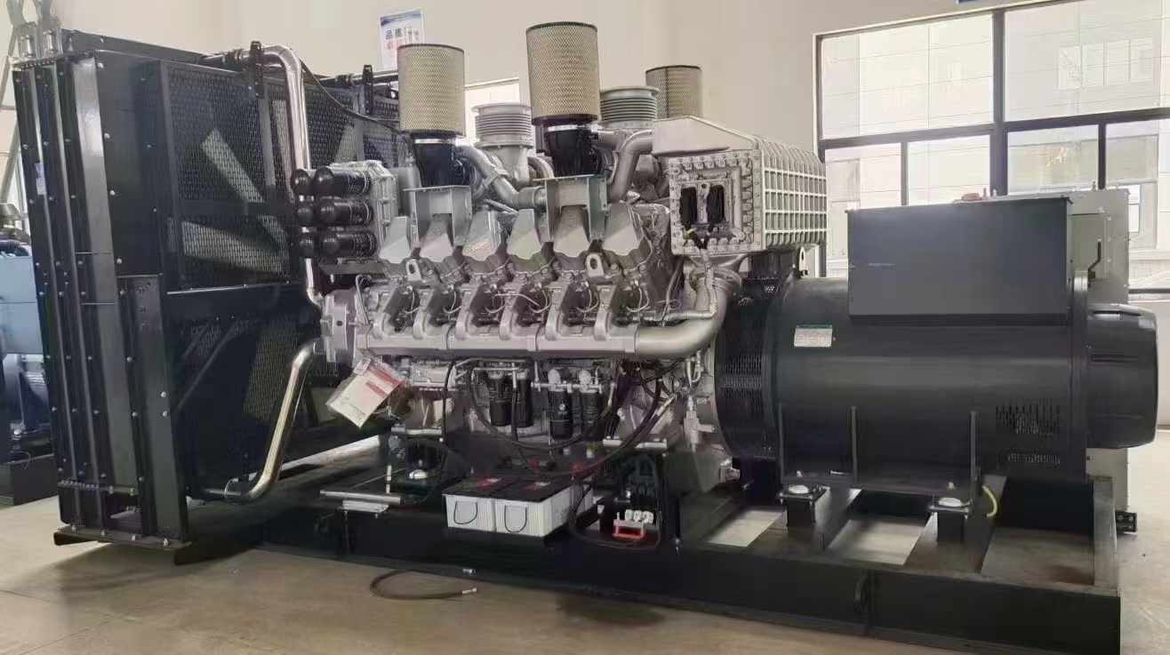 建湖800KW柴油发电机组可以带动多少kw的设备？