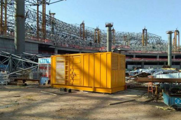 建湖发电机出租如何判断空气滤清器是否需要更换？